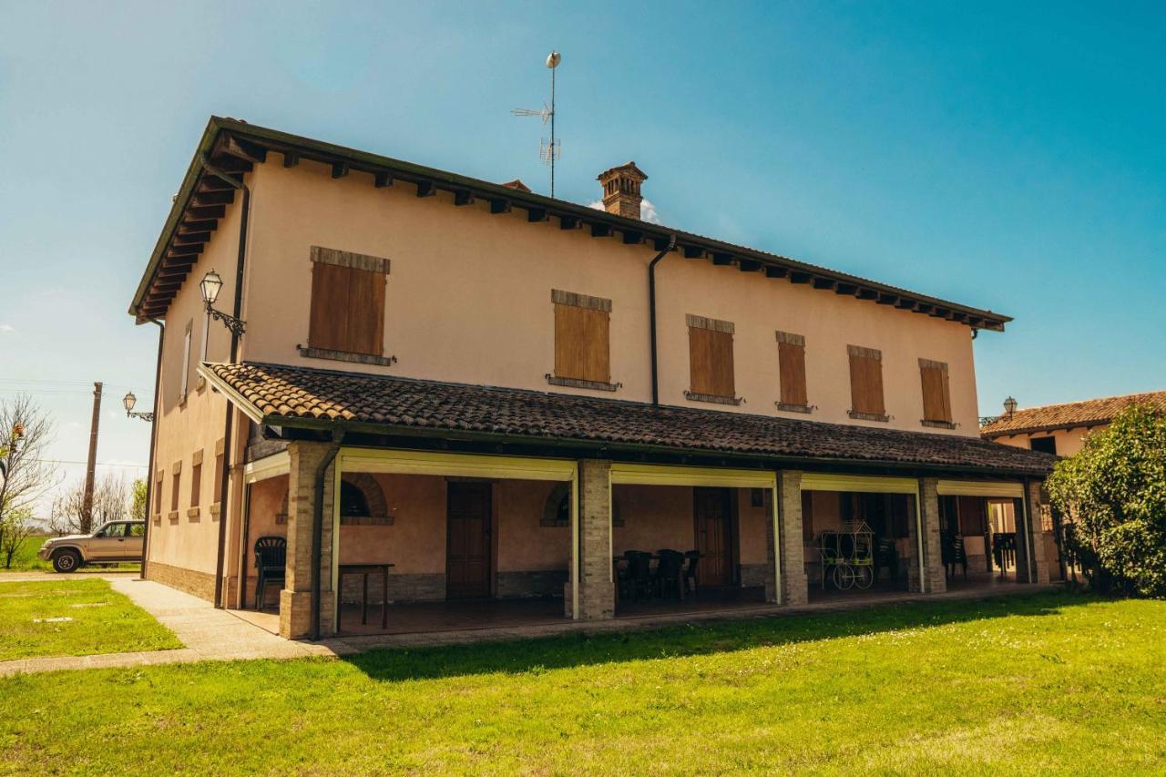 Agriturismo Garzole Castelfranco Emilia Extérieur photo