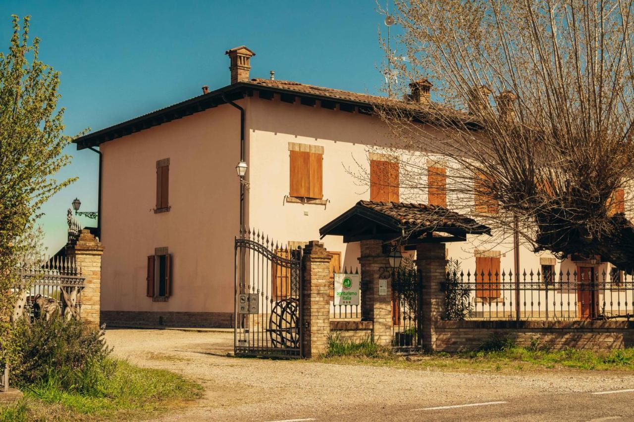 Agriturismo Garzole Castelfranco Emilia Extérieur photo
